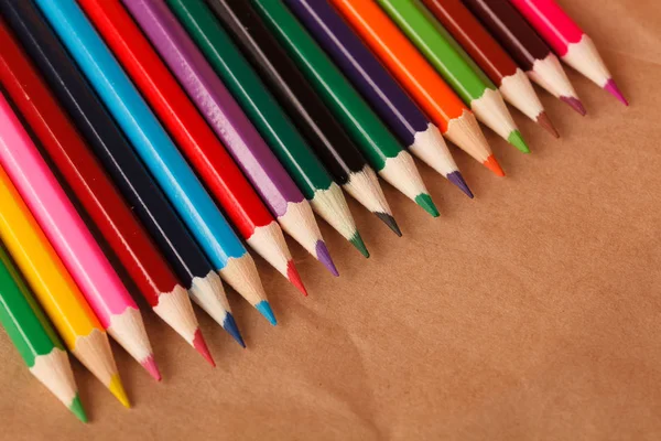 Crayons Colorés Sur Table Bois Gros Plan — Photo