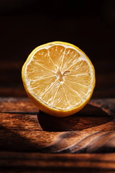 Ahşap Masa Tatlı Limon — Stok fotoğraf