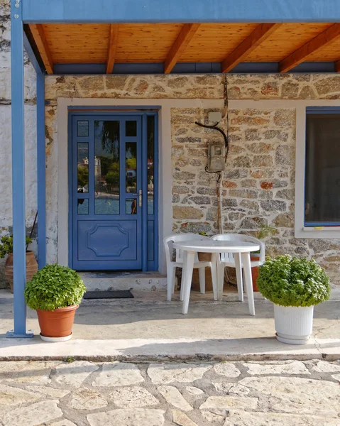 Entrada Grega Casa Ilha Com Porta Azul — Fotografia de Stock