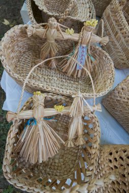 hasır sepet, el yapımı folklor şekil oyuncaklar örüleceği, şerit, işlemeli sanat zanaat