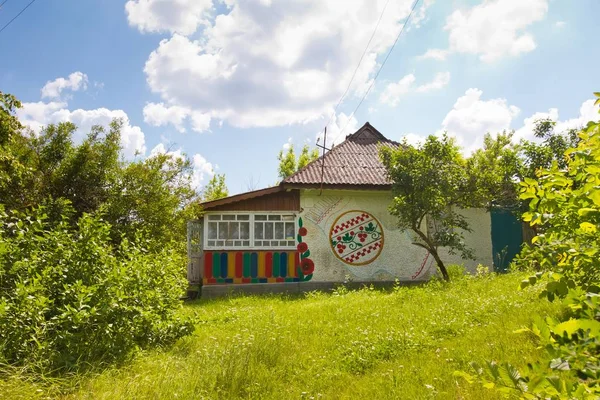 Busha Ukraine 2019 Maison Campagne Privée Avec Des Ornements Traditionnels — Photo