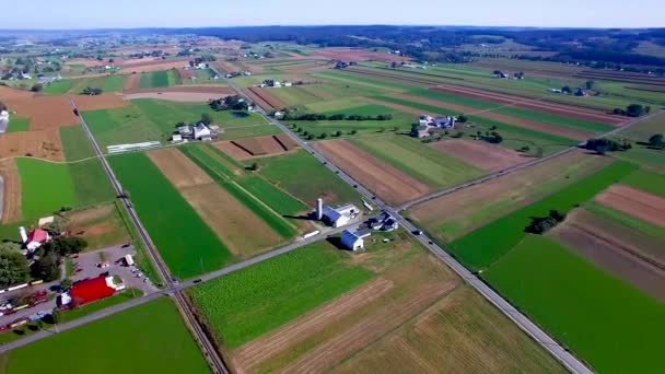 Amish Platteland Stoomtreinen Door Drone — Stockvideo