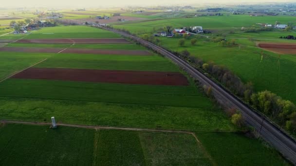 Amish Ύπαιθρο Και Γεωργικές Εκμεταλλεύσεις Όπως Φαίνεται Από Ένα Drone — Αρχείο Βίντεο