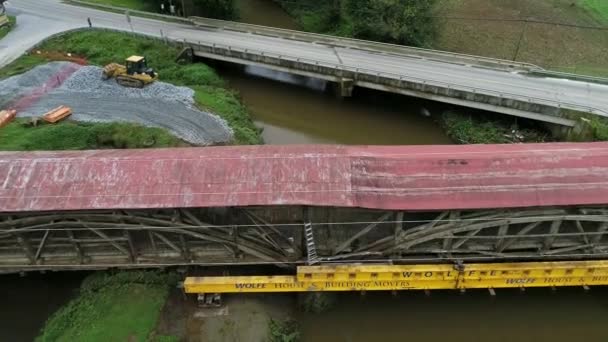 Ronks Pennsylvanie Septembre 2018 Démantèlement Pont Couvert Conception Burr Arch — Video