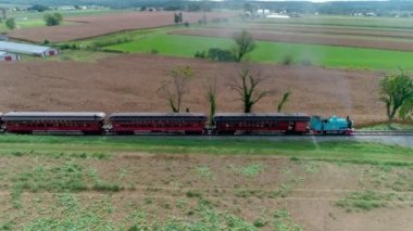 Strasburg Pennsylvania, Eylül, 2018 - Thomas tren şişirme boyunca Amish ülke çiftlik arazileri