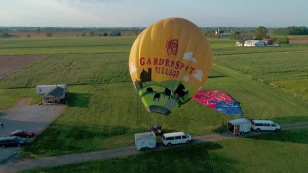 Vogel Der Hand Wimpel Mai 2019 Luftaufnahme Von Heißluftballons Die — Stockvideo