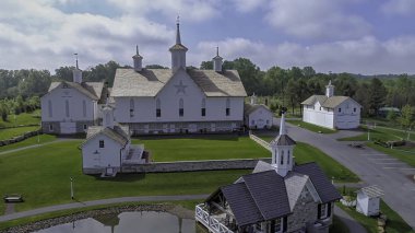 Cupola ile Eski Ahırlar