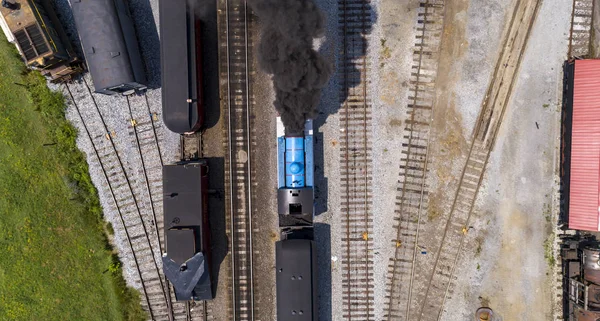 Thomas'ı Bekleyen Tren Bahçesi'nin Havadan Görünümü — Stok fotoğraf