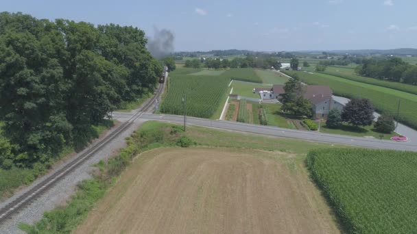 Bir Drone Tarafından Görüldü Olarak Güneşli Bir Yaz Günü Amish — Stok video