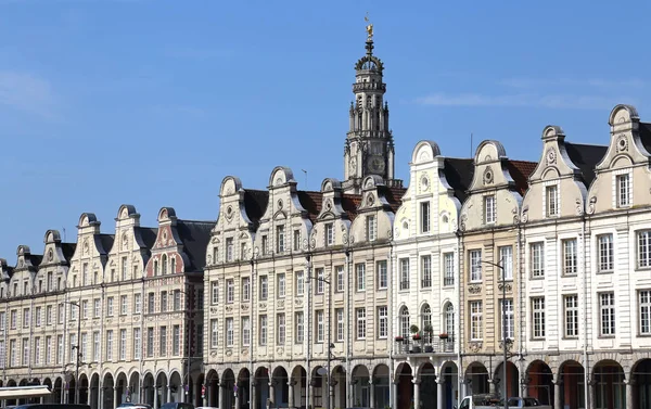 Historyczne Szczyty Domów Wieża Katedry Grand Place Arras Francja — Zdjęcie stockowe