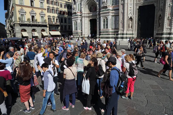 Florença Itália Setembro 2017 Turistas Frente Catedral Florença Itália Setembro — Fotografia de Stock