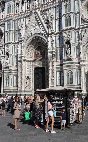 Florence Italie Septembre 2017 Des Touristes Dans Une Boutique Souvenirs — Photo