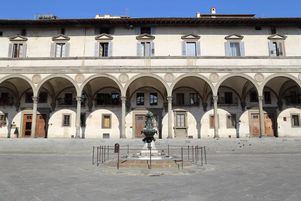 Történelmi Épületek Szökőkút Piazza Santissima Annunziata Téren Firenze Olaszország — Stock Fotó