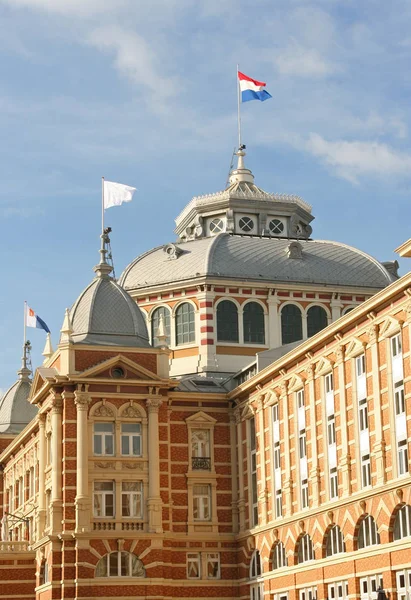 Исторический Курхаус Голландскими Флагами Шевенингене Голландия — стоковое фото