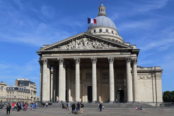 Paris Frankrike Maj 2018 Turister Beundra Pantheon Paris France Paris — Stockfoto