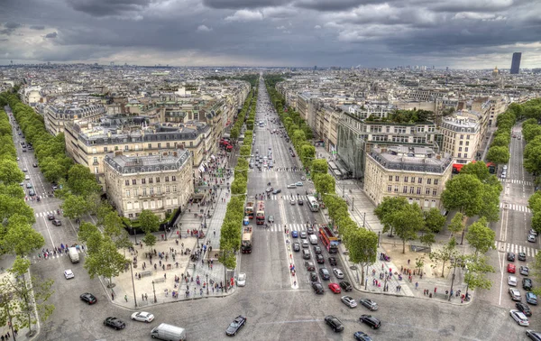 Utsikt över paris från Triumfbågen — Stockfoto