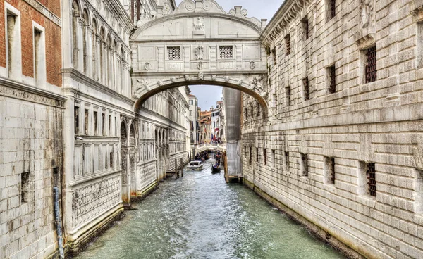 Híd sóhajok Velencében, Olaszországban — Stock Fotó