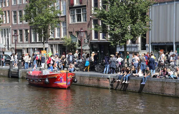 Anne Frank-museet i Amsterdam, Holland — Stockfoto