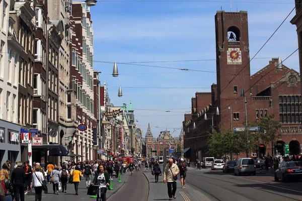 Shopping street en Amsterdam, Holanda —  Fotos de Stock