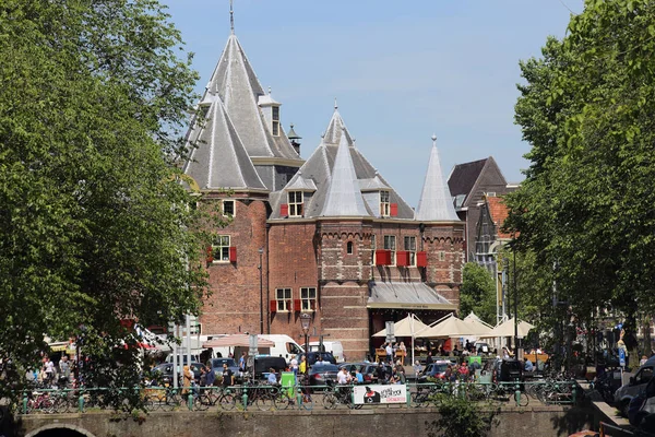 Edificio Historical Weigh en Amsterdam — Foto de Stock