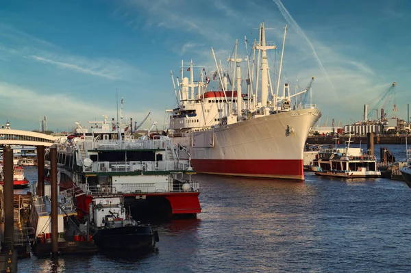 Navi Storiche Nel Porto Amburgo Germania — Foto Stock