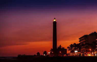 Maspalomas deniz feneri günbatımı, Kanarya Adaları, İspanya