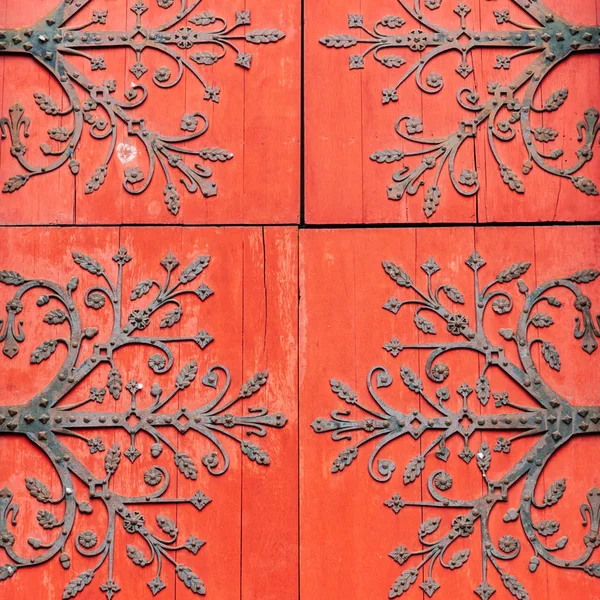 Ünlü Katedral Notre Dame de Strasbourg, Alsace, Fransa.