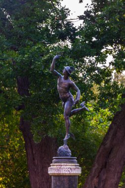 Bronz heykel Mercury-Hermes, Pavlovsk, Rusya Federasyonu
