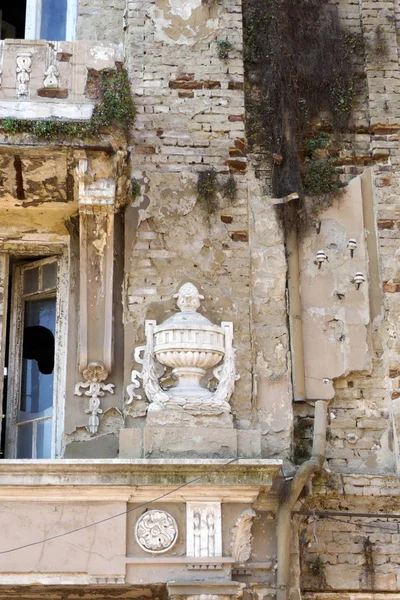 Altes Zerstörtes Haus Armut Und Elend Wird Laufe Der Zeit — Stockfoto