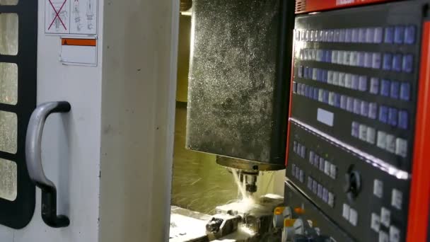 现代机床金属加工机械与计算机精度 — 图库视频影像