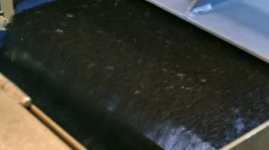 Geri dönüştürülmüş kauçuk nihai ürün / Geri dönüşümlü otomobil lastikleri elde edilen kauçuk granül