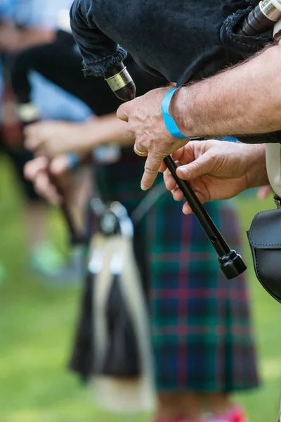 Closeup Male Hands Playing Bagpipes At North Georgia Event — Stock Photo, Image