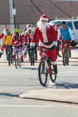 Noel Baba Kostümleri Giyen İnsanlar Atlanta Olay Bisiklet ride