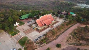 Wat Sirindhorn Wararam Tapınağı (wat phu prao) Seyahat Dini Havadan Ubon Ratchathani, Tayland