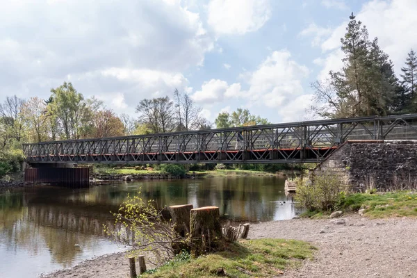 De tijdelijke Pooley brug over de rivier de Eamont — Stockfoto