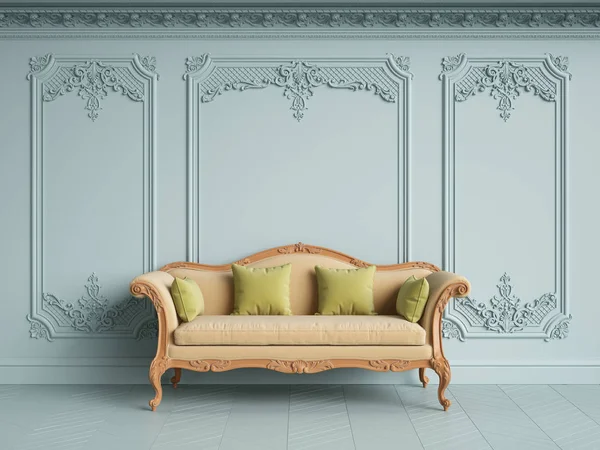 Classic sofa in classic interior with copy space. Patel gamma — Stock Photo, Image