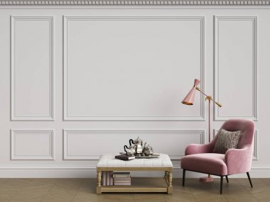 Pembe koltuk ve zemin lambası ile Cassic iç