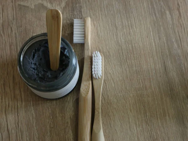 Natural Toothpaste Bamboo Toothbrush Toothbrush Wood — Stock Photo, Image