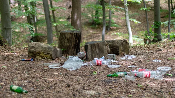 Lots Garbage Bottles Plastic Bags Forest Left Vacationers Concept Environmental — Zdjęcie stockowe