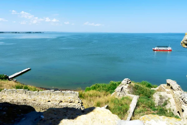 Bilhorod-Dnistrovskyi, Ukrayna 'daki Akkerman kale duvarlarından Zatoka körfezi manzarası