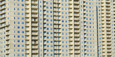 Gökdelenler, cephe yakın çekim. yüksek katlı bir bina dokusuna