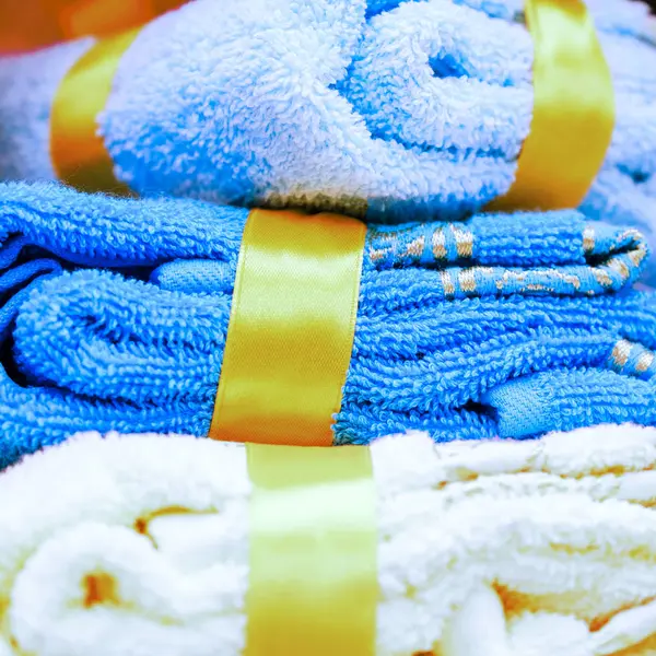 Towels Gift Ribbon Pair Towels Gift — Stock Photo, Image