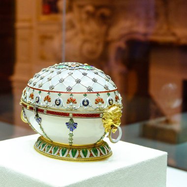 Rusya. Saint-Petersburg. 12 05 2017 yılda vurdu. Fotoğrafçı Andrey Mikhailov. Rönesans, Fabergé yumurta, 1894. Şimdi Faberge Müzesi Saint-Petersburg Üniversitesinde