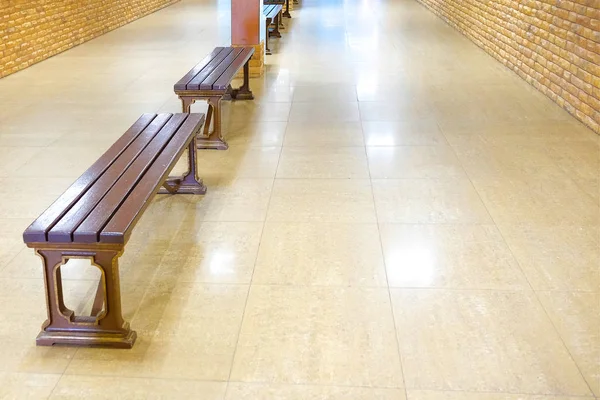 Wooden Bench Relaxing Wardrobe Shopping Center Brown Benches Marble Floor — Stock Photo, Image