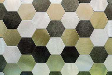 Gümüş metal arka plan. Geometrik altıgenler. Farklı renk