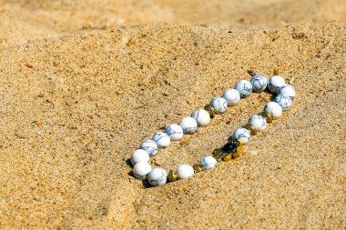 Güzel yarı değerli taş boncuklar. Lapis lazuli bilezik