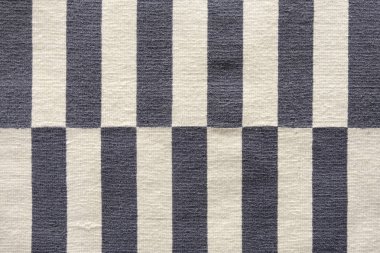 Çok renkli çizgili kumaş. Renkli geleneksel Perulu tarzı, yakın çekim halının yüzeyi.