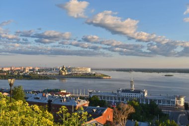 Nizhny Novgorod rıhtımının panoraması