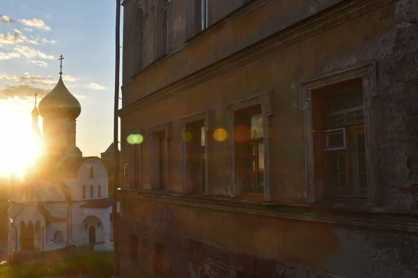 Świt Nad Kościołem Starej Ulicy Niżny Nowogród — Zdjęcie stockowe