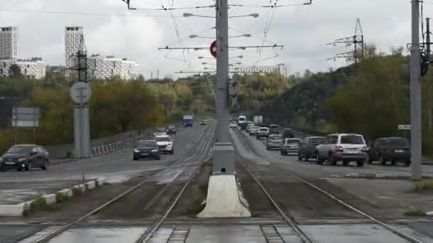 Carros Estão Circular Pela Cidade Período Tempo — Vídeo de Stock